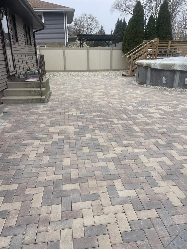 Affordable outdoor landscaping for year-round maintenance across Munster, IN - Complete Quality Landscapes