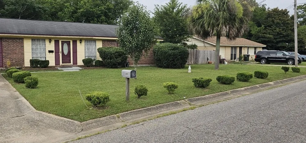 Reliable outdoor landscaping for outdoor upgrades across Pensacola, FL - Complete Yard Care & Home Maintenance