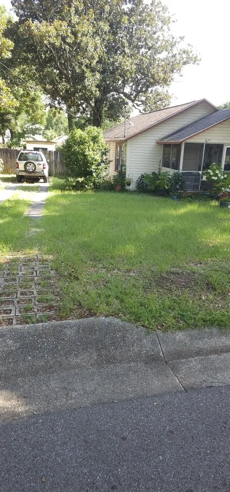 Top-rated landscape installation in Pensacola, FL - Complete Yard Care & Home Maintenance