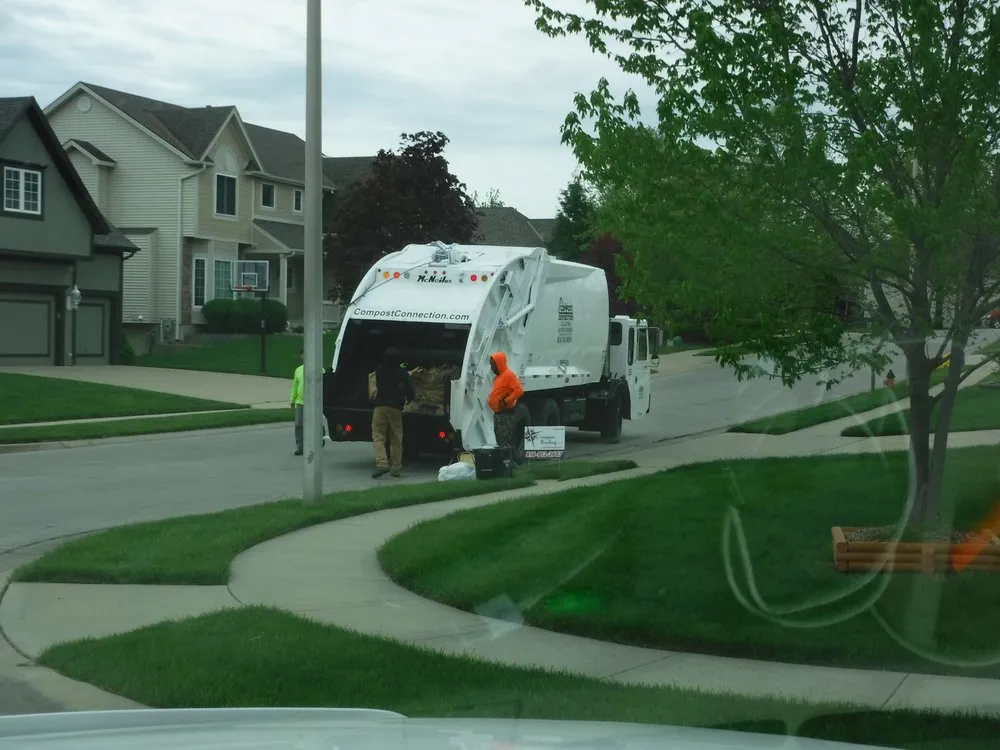 Expert yard cleanup service in Grandview, MO by Compost Connection