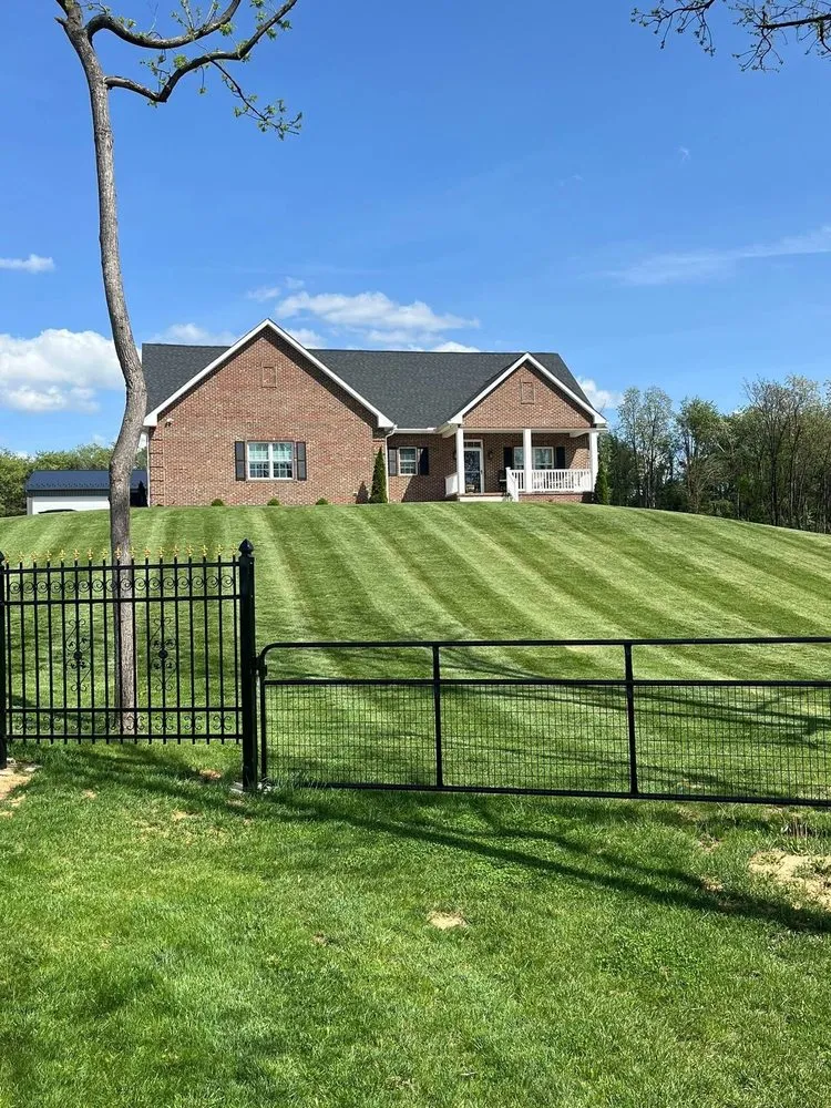 Professional yard maintenance experts serving Martinsburg, WV - Compton Lawn Care