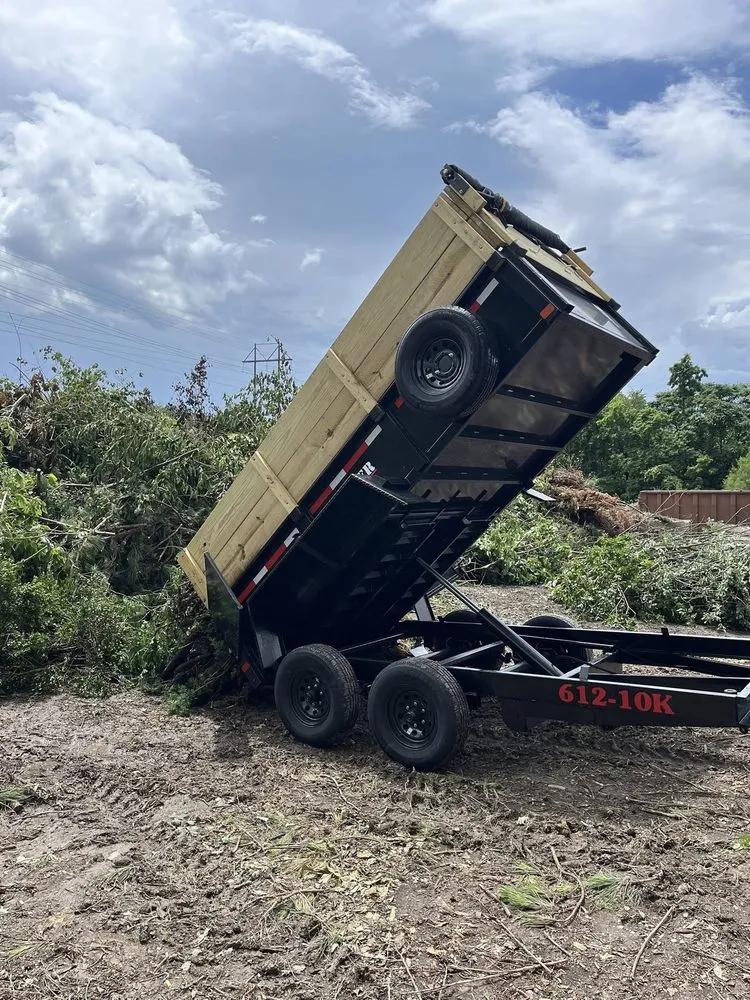 Professional lawn mowing service in Martinsburg, WV by Compton Lawn Care