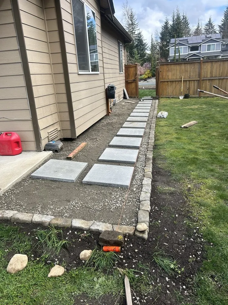Reliable garden landscaping experts serving Monroe, WA - Con Amor Landscaping