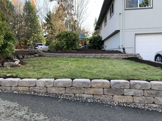 Con Amor Landscaping Logo