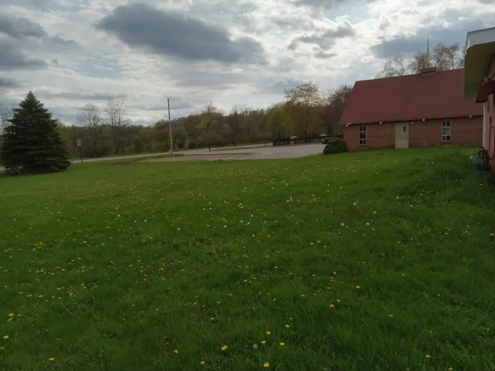 Expert landscape design experts serving Battle Creek, MI - Conant & Family Lawn Care & Landscaping