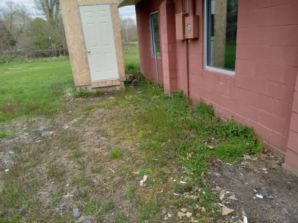 Affordable landscaping services near you in Battle Creek, MI by Conant & Family Lawn Care & Landscaping