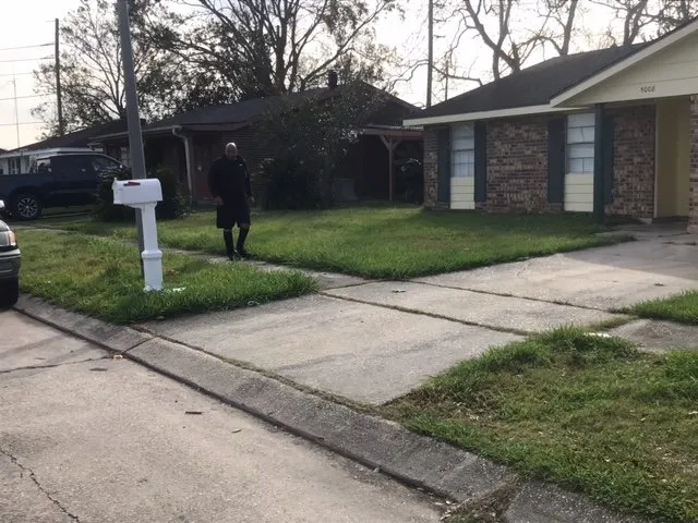 Top-rated lawn care service in New Orleans, LA - Conaway and Daniel's Reliable Lawn Care Services