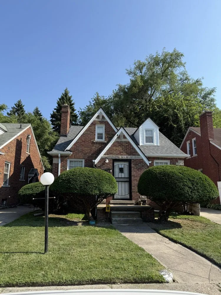 Top-rated landscape installation for year-round maintenance in Detroit, MI by Concentric Lawn Maintenance