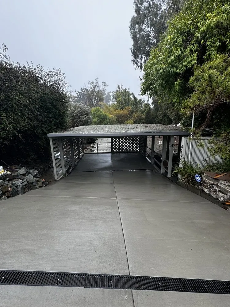 Affordable yard maintenance in San Diego, CA - Concrete Creations SD