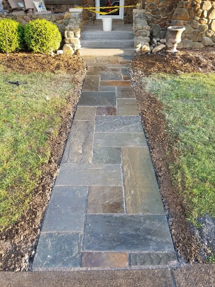 Affordable landscape design experts serving Easton, PA - Concrete Dos Amigos