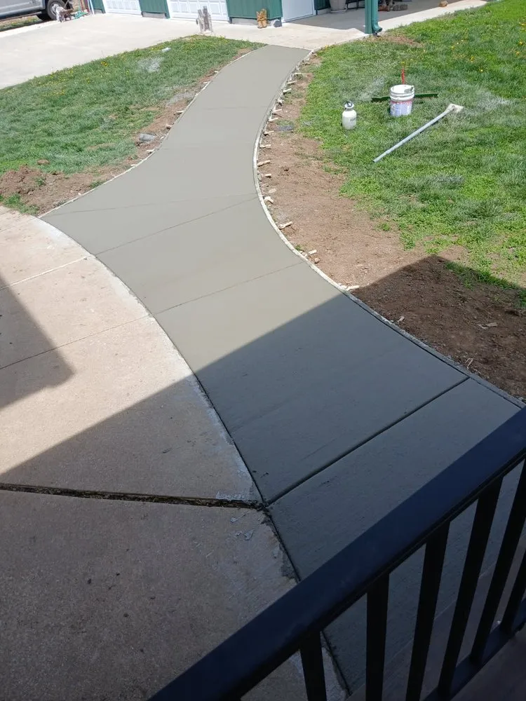 Top-rated garden landscaping experts serving Rochester, IL - Concrete Impressions