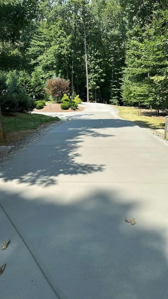 Custom lawn mowing service experts serving Asheboro, NC - Concrete J & R Service's