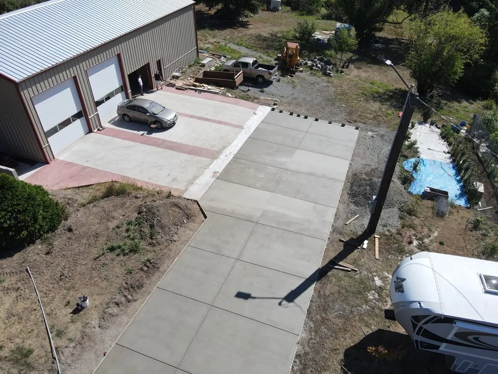 Top-rated lawn mowing service in Centralia, WA by Concrete Masters