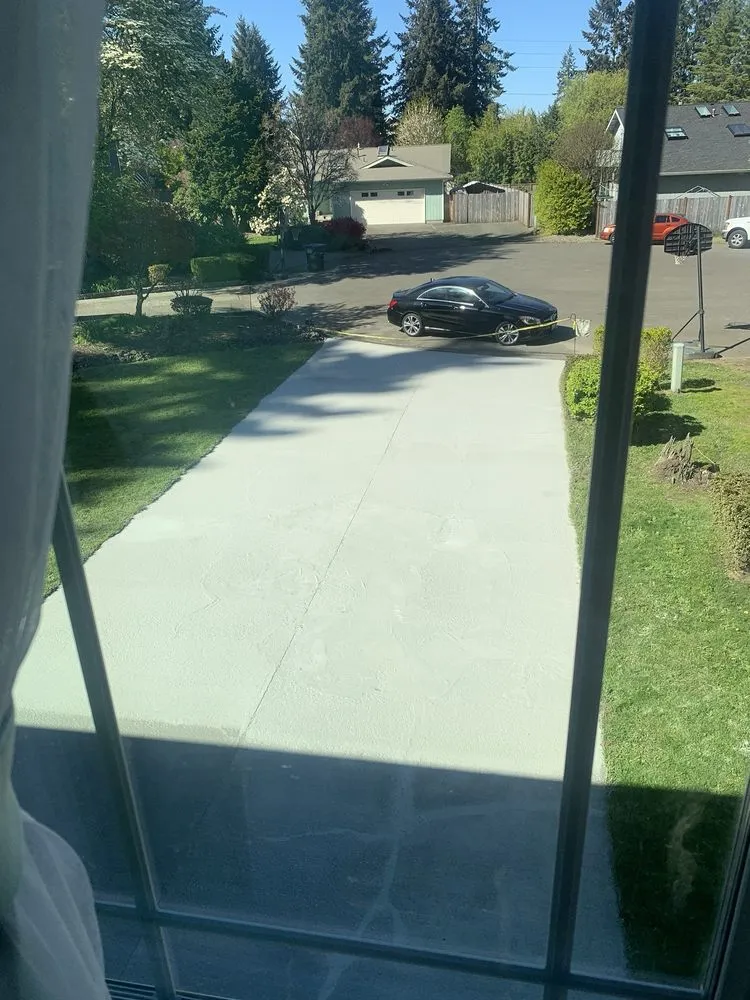 Reliable lawn care service in Centralia, WA by Concrete Masters