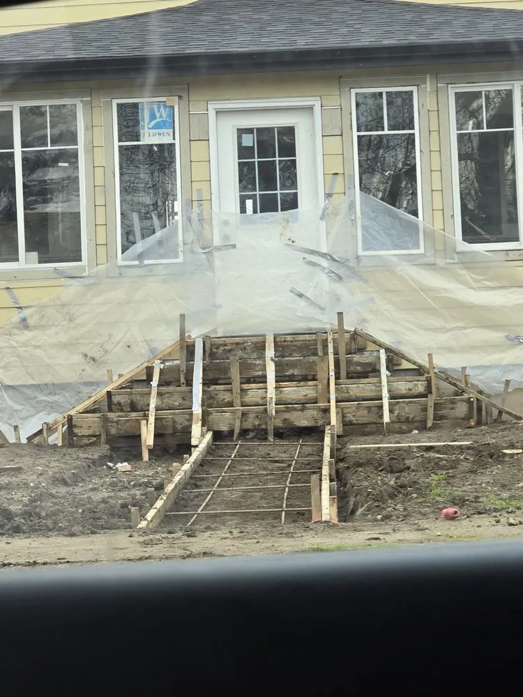 Local yard cleanup service in Centralia, WA by Concrete Masters