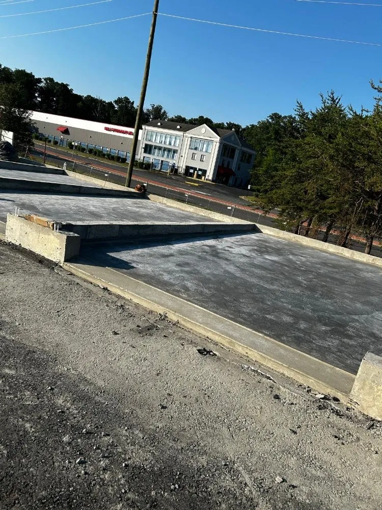 Custom lawn care service with custom design in Manassas Park, VA by Concrete Patios and Driveways