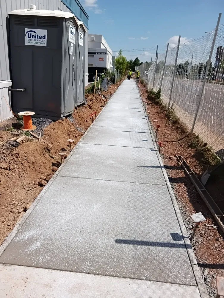 Custom outdoor landscaping experts serving Manassas Park, VA - Concrete Patios and Driveways