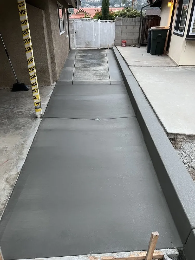 Custom lawn mowing service for residential properties across Anaheim, CA - Concrete Plus