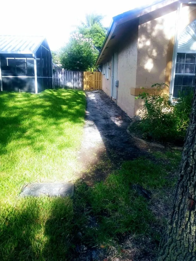 Top-rated residential landscaping for year-round maintenance in Miramar, FL by Concrete Rose Landscaping