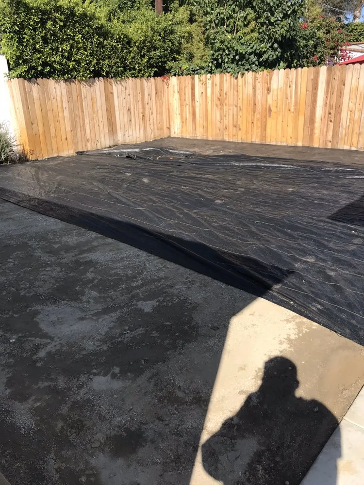 Affordable outdoor landscaping for beautiful yards in Los Angeles, CA by Condes Gardening