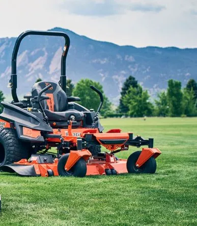 Affordable lawn care service for homes in Summit, MS by Conerly’s Lawn Service