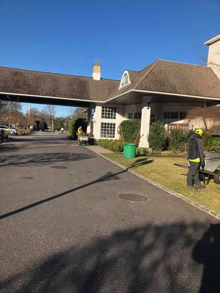 Local landscaping services experts serving Sayville, NY - Confer Haase Landscaping