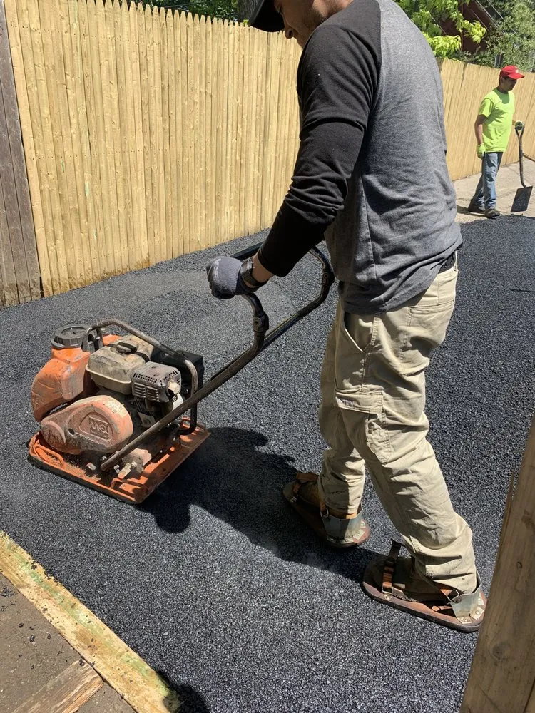 Reliable lawn mowing service for beautiful yards in Ronkonkoma, NY by Confer HAASE