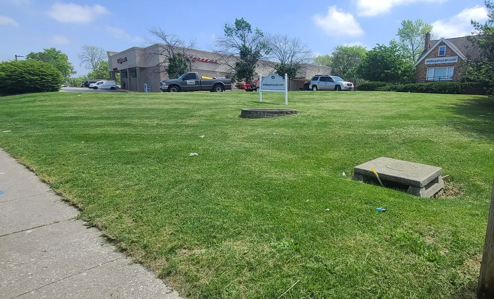 Affordable outdoor landscaping for year-round maintenance across Florissant, MO - Confident Lawn And Landscaping