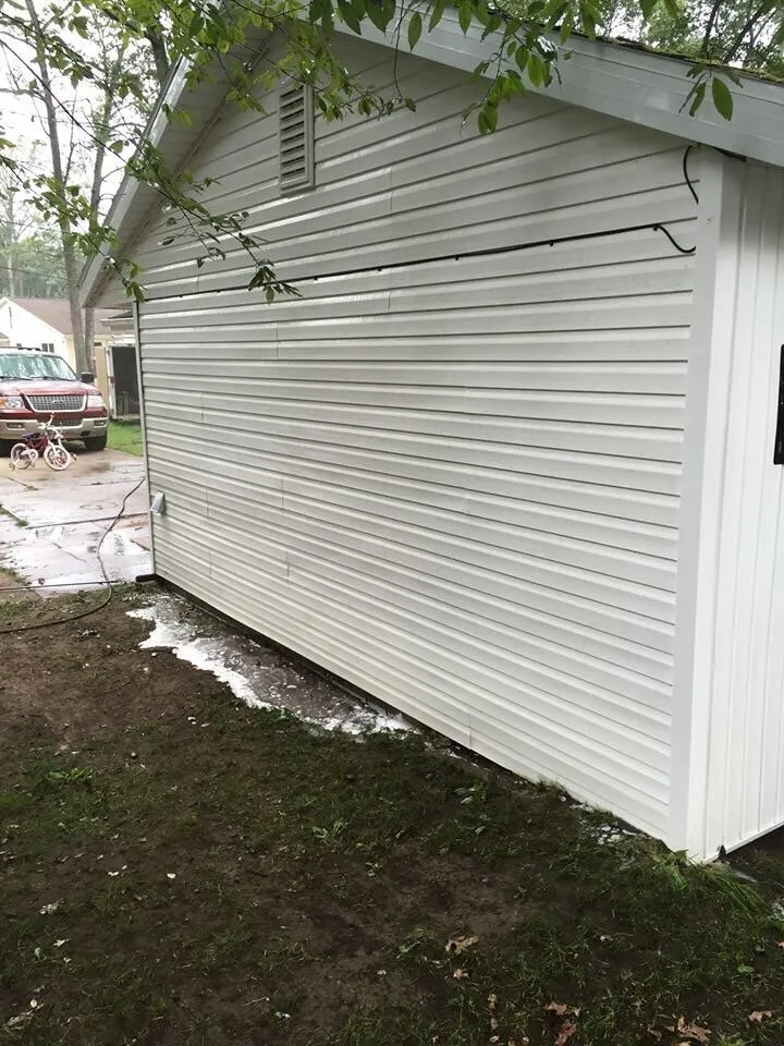 Local garden landscaping in Farwell, MI by Conlay's Power Washing