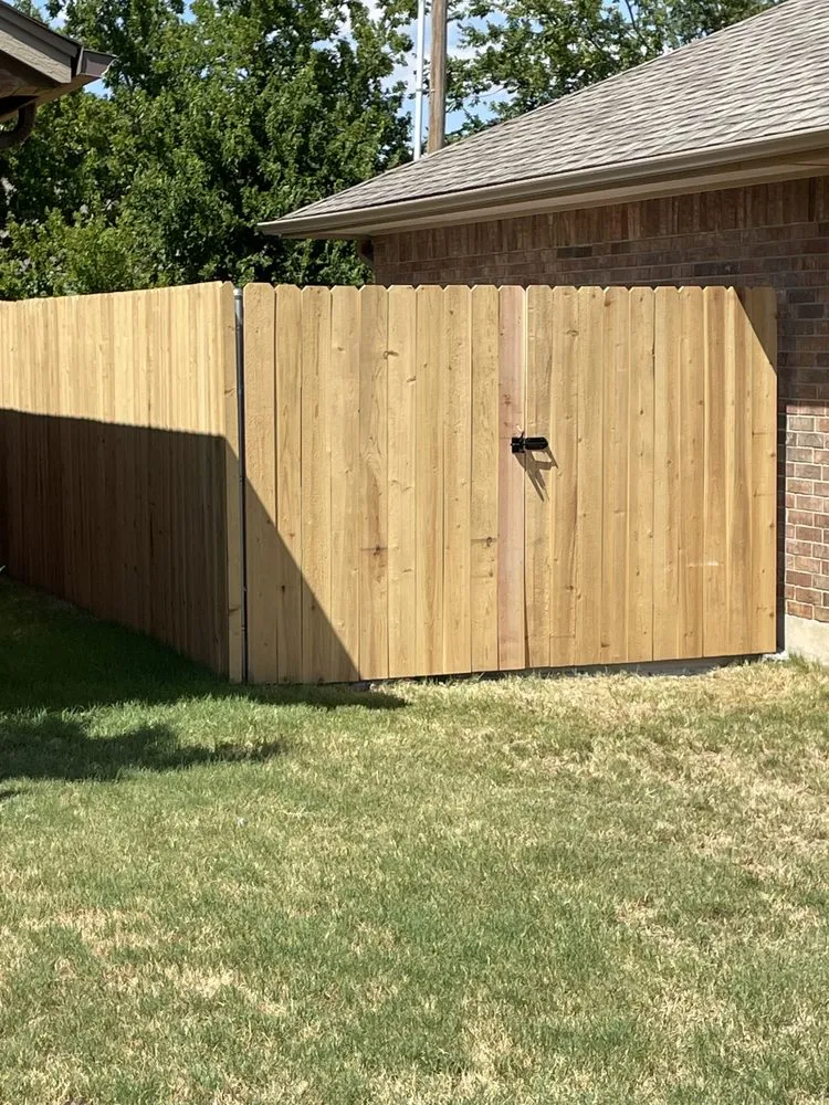 Local landscape installation in Moore, OK by Conley Fence
