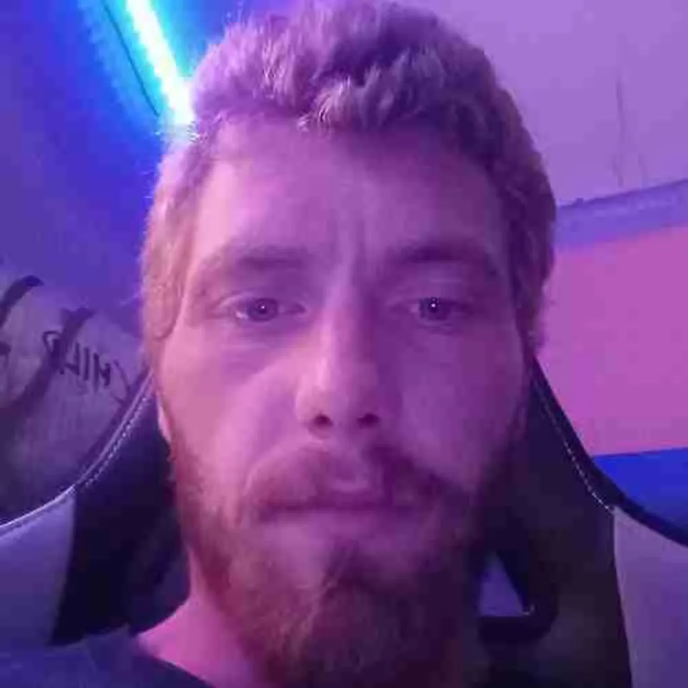 Affordable lawn mowing service in Davenport, IA - Connected Circle Lawn