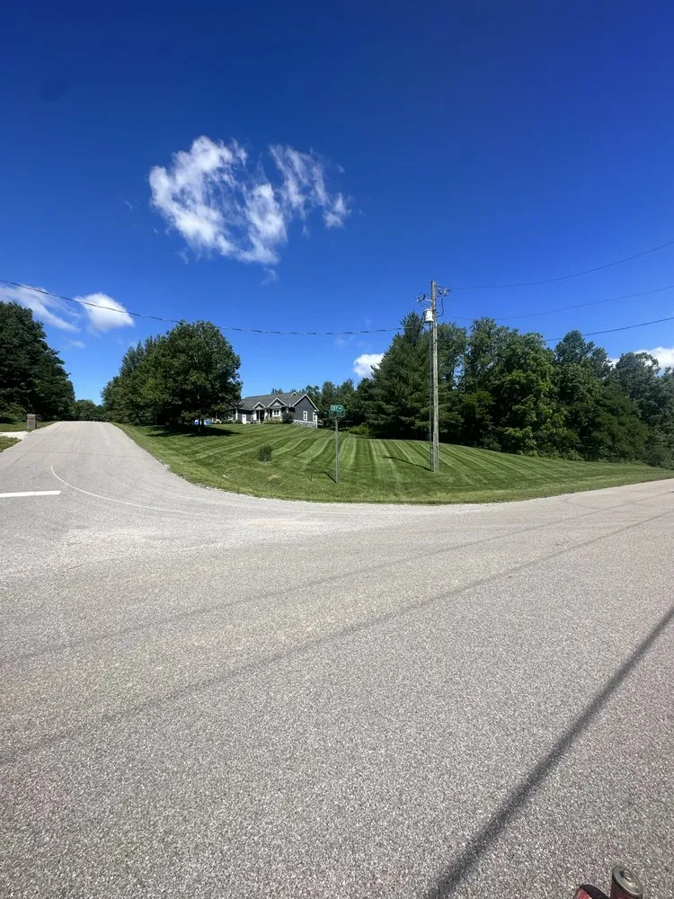 Trusted yard cleanup service in Newburgh, IN by Conner Lawncare