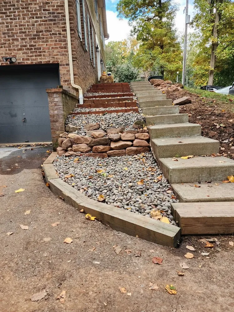 Custom yard cleanup service in Lebanon, PA by Conner's Landscapes