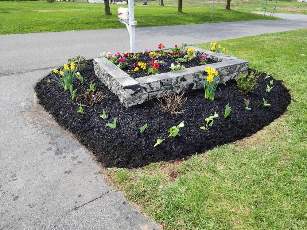 Professional garden landscaping for residential properties across Lebanon, PA - Conner's Landscapes