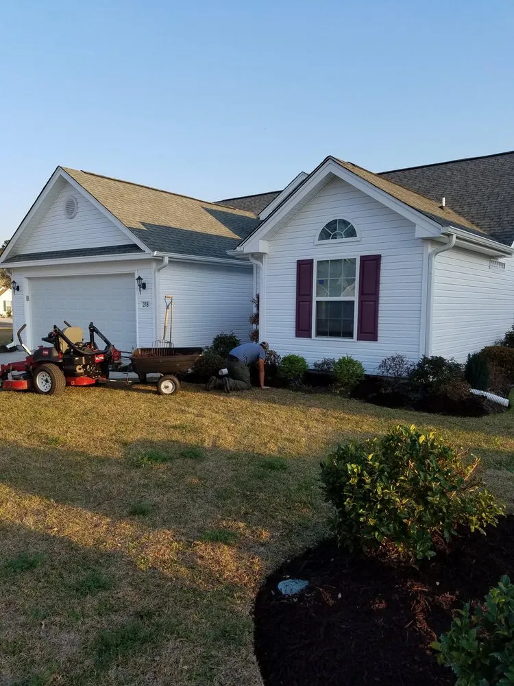 Top-rated lawn mowing service experts serving Myrtle Beach, SC - Conner's Lawn Care