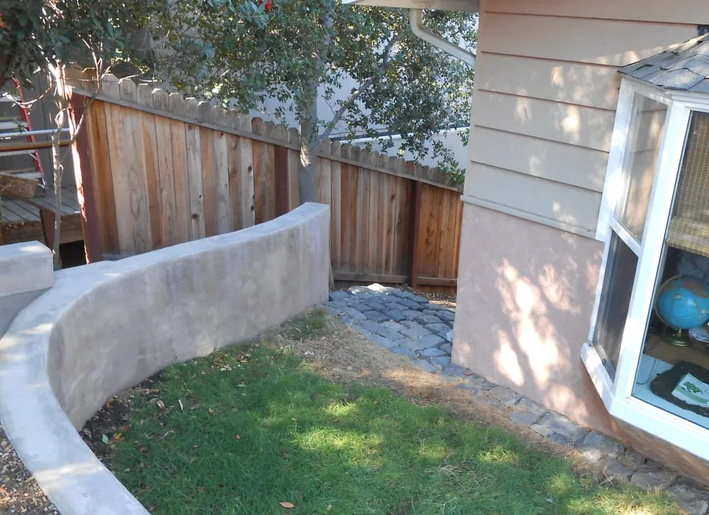 Professional yard maintenance experts serving San Carlos, CA - Conscapes Landscape & Concrete