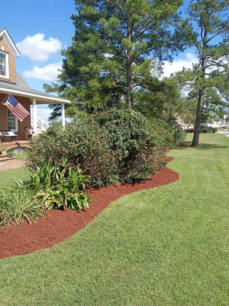 Professional residential landscaping experts serving Yorktown, VA - Conscience Mind Landscape Design