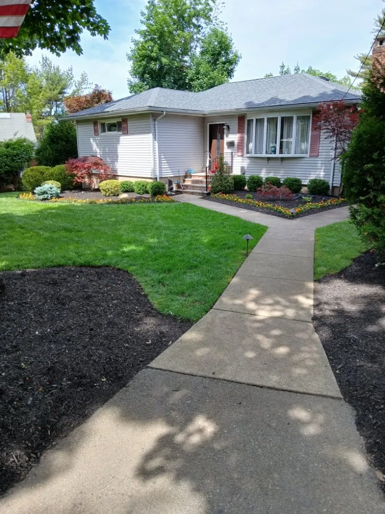 Local outdoor landscaping in Oakland, NJ - Constanza Landscaping