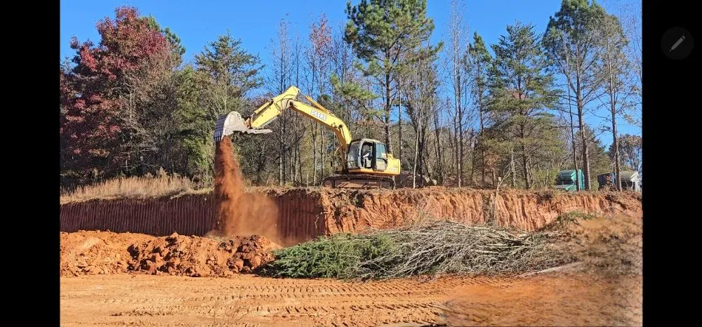 Trusted yard cleanup service for residential properties in Spartanburg, SC by Construction & Hauling