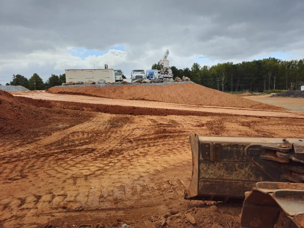 Local garden landscaping in Spartanburg, SC - Construction & Hauling