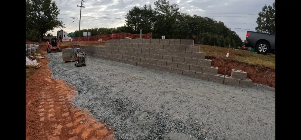 Custom landscape installation experts serving Spartanburg, SC - Construction & Hauling