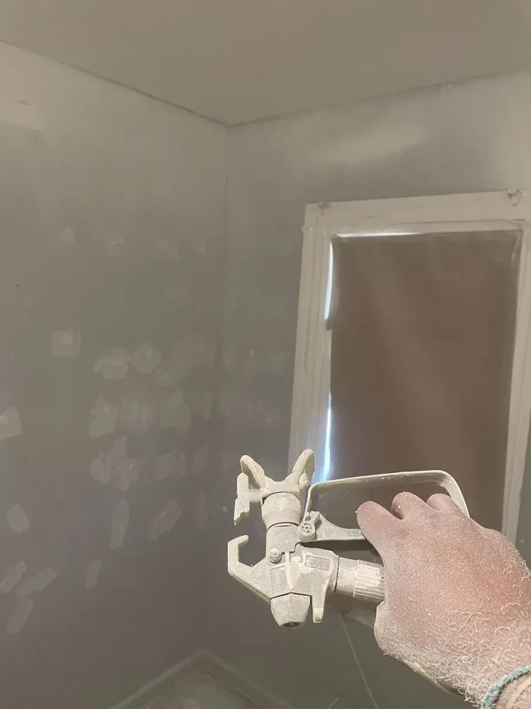 Professional residential landscaping for beautiful yards in Indianápolis, IN by Construction and Landscape