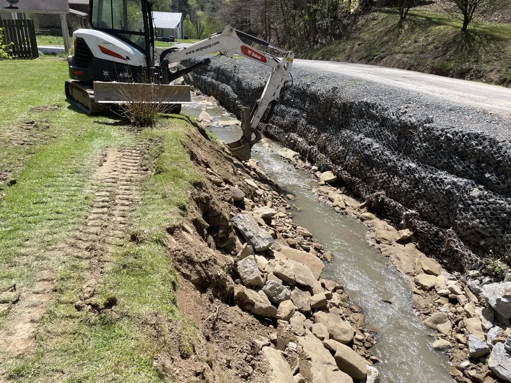 Reliable outdoor landscaping for beautiful yards across Grundy, VA - Construction One