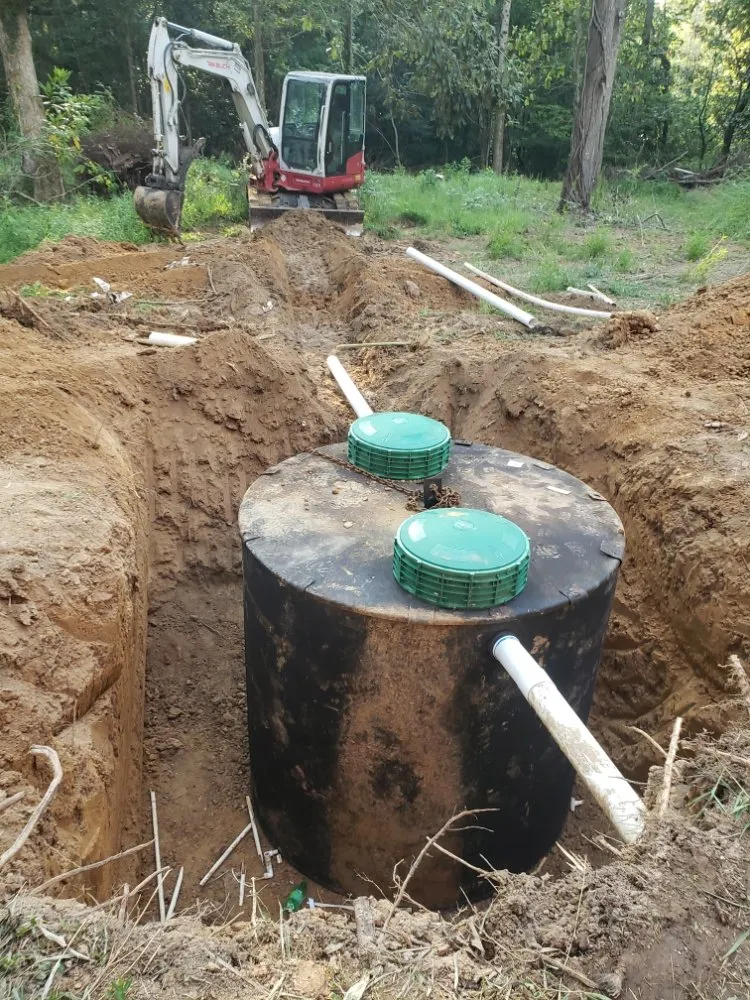 Professional yard cleanup service for homes across Saint Francisville, LA - Construction Outfitters