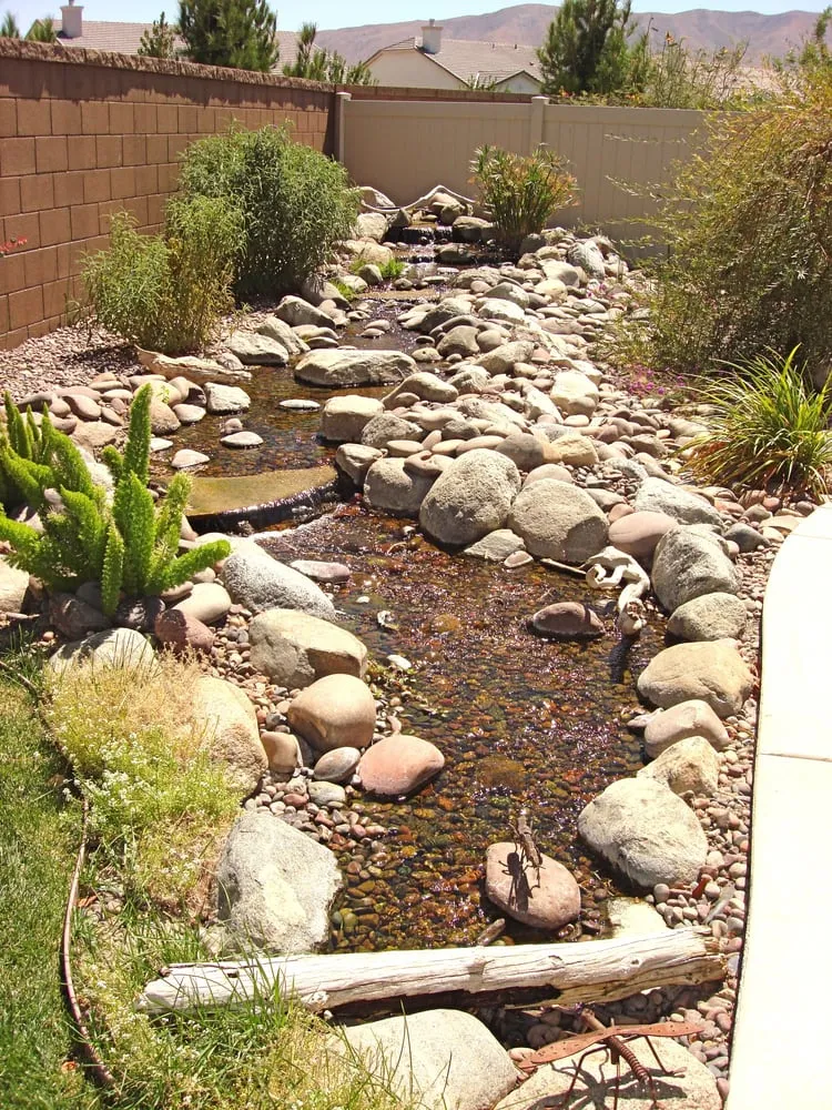Affordable outdoor landscaping in Apple Valley, CA by Contemporary Landscape & Maintenance