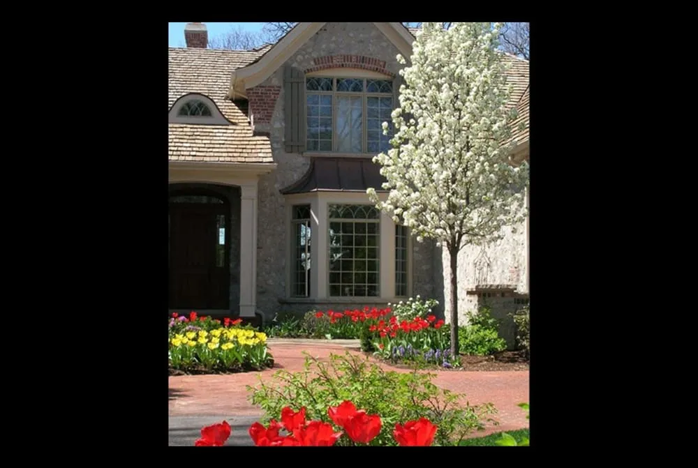 Local landscaping services in Skokie, IL by Contour Landscaping
