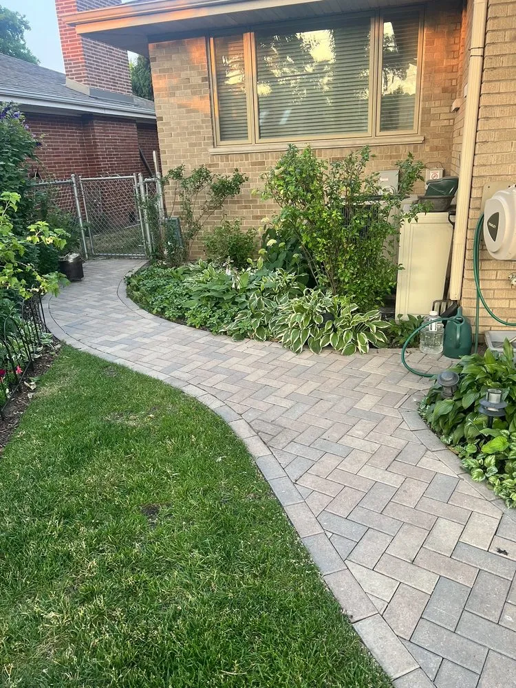 Trusted lawn care service for beautiful yards across Skokie, IL - Contour Landscaping