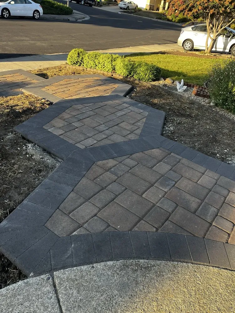 Affordable lawn care service in Concord, CA - Contra Costa Pavers Stone and Landscape