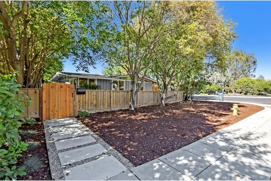 Affordable residential landscaping with custom design across La Honda, CA - Contractors Central