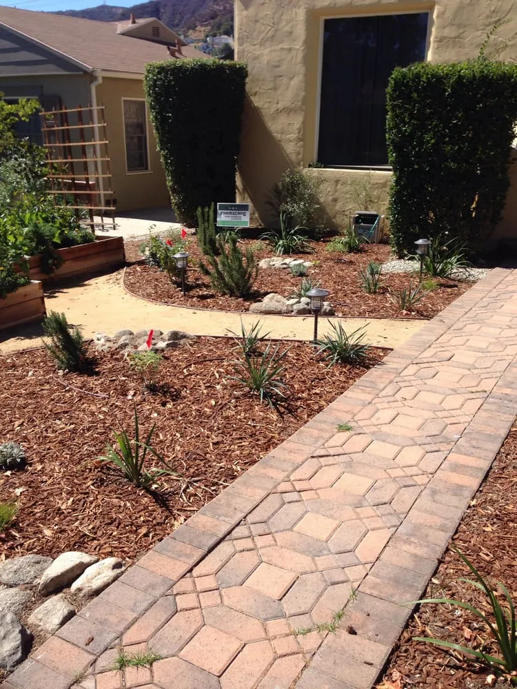 Top-rated garden landscaping experts serving Los Angeles, CA - Contreras Landscape